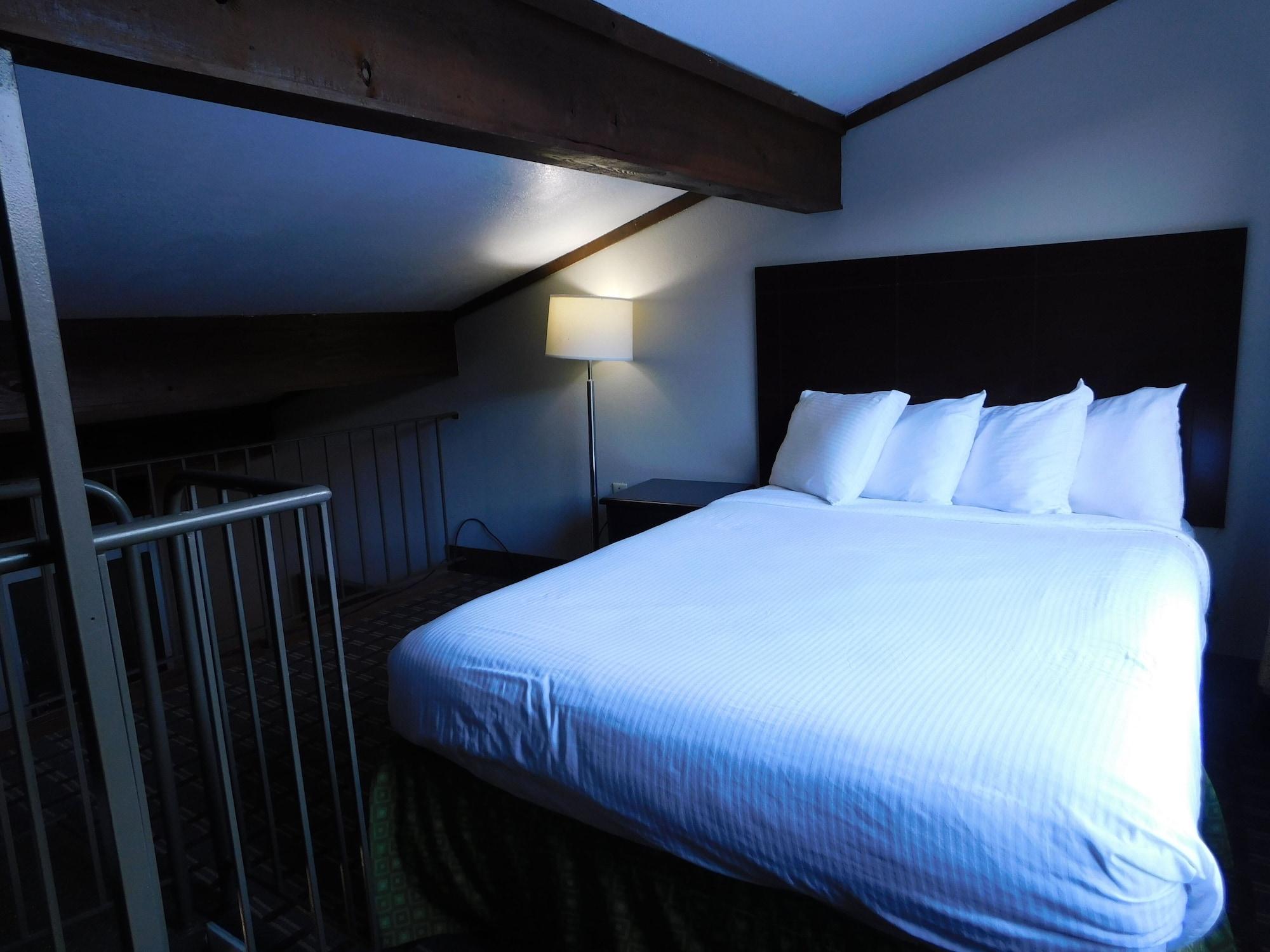 Days Inn & Suites By Wyndham Downtown Gatlinburg Parkway Экстерьер фото