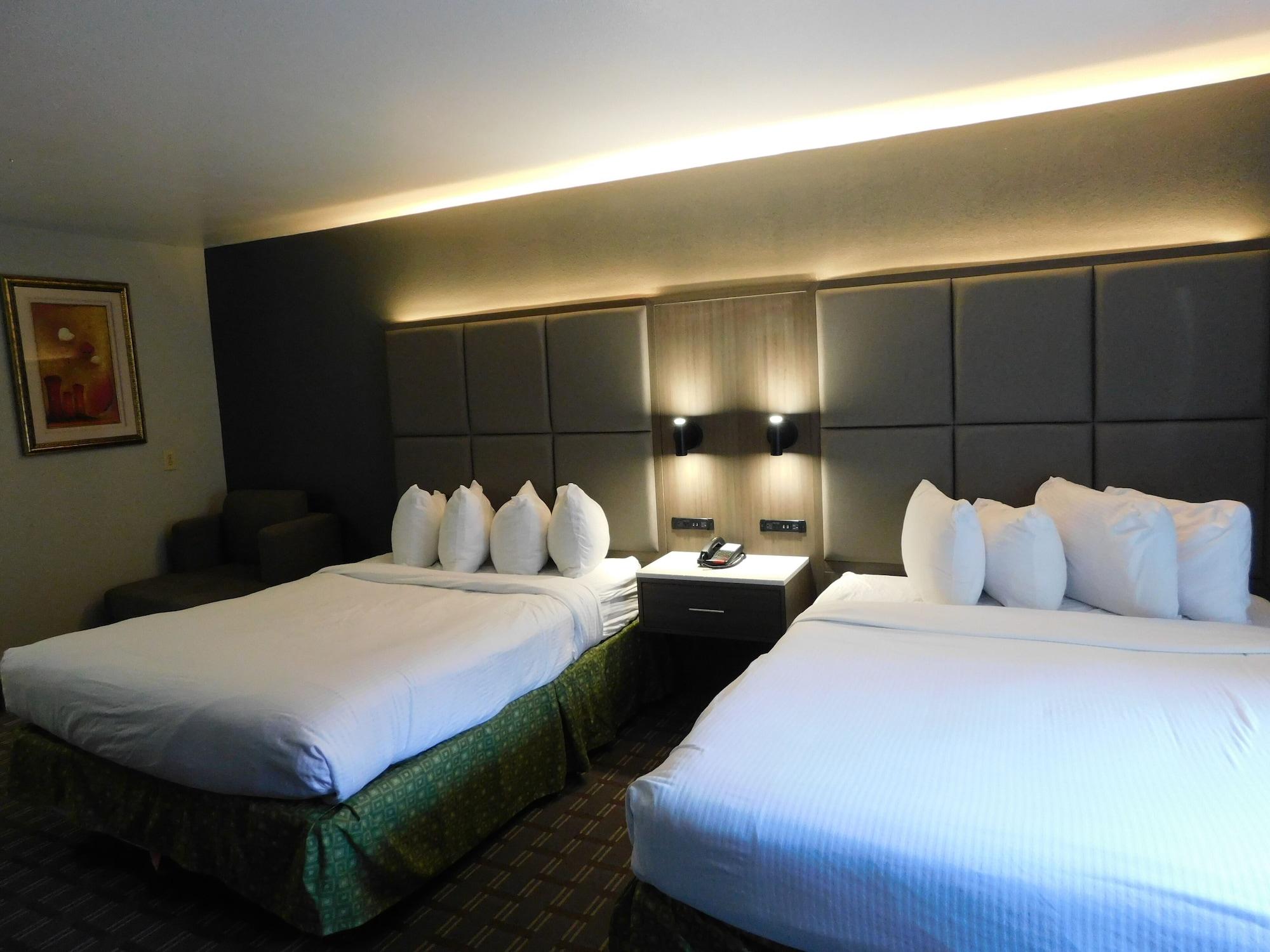 Days Inn & Suites By Wyndham Downtown Gatlinburg Parkway Экстерьер фото